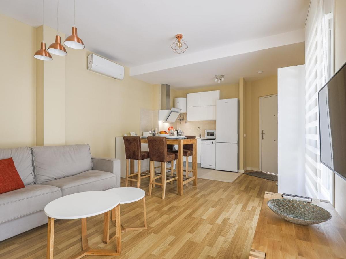 Apartamento 1 Habitacion Plaza San Julian Centro Sevilla Eksteriør billede